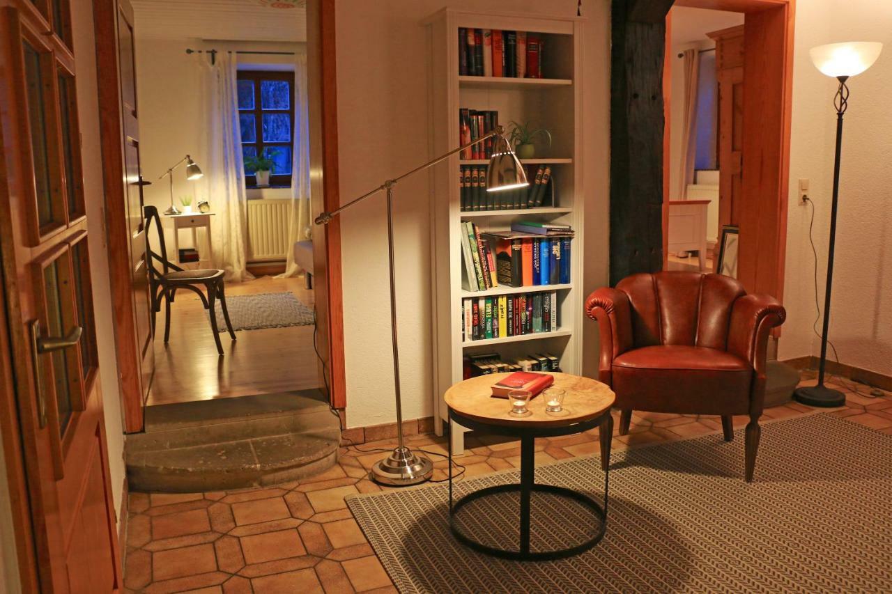 Alte Pfarre Gudensberg Apartment Екстериор снимка