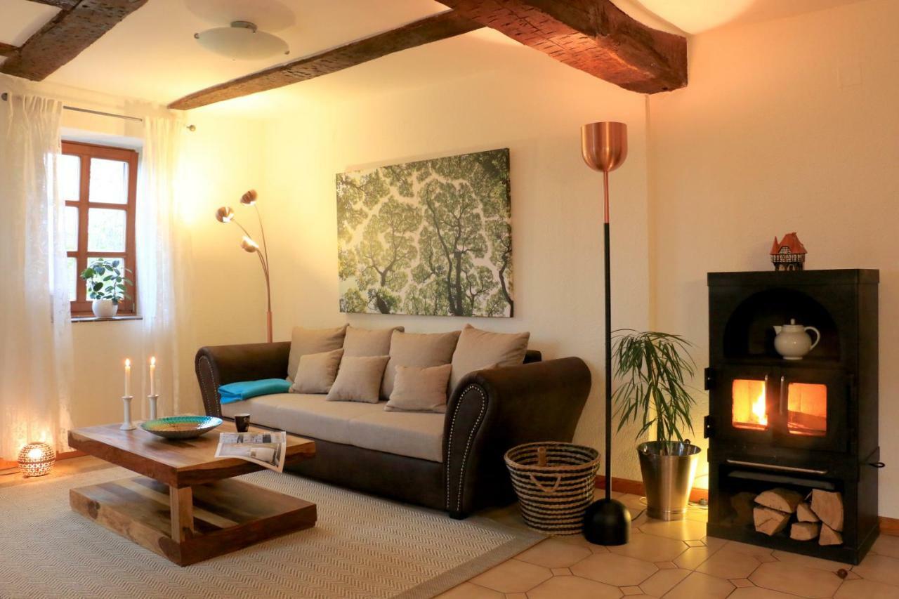 Alte Pfarre Gudensberg Apartment Екстериор снимка